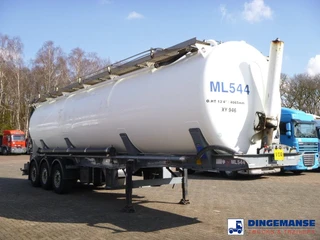 Gofa Powder tank alu 58 m3 (tipping) 2002 image 2 thumbnail