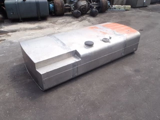 Diverse N/A - 400 LITER BRANDSTOFTANK 166 X 75 X 35 CM image 1
