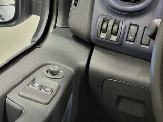 Opel Vivaro 2018 - Combi 1.6CDTI 9-personenbus MARGE! bild 15
