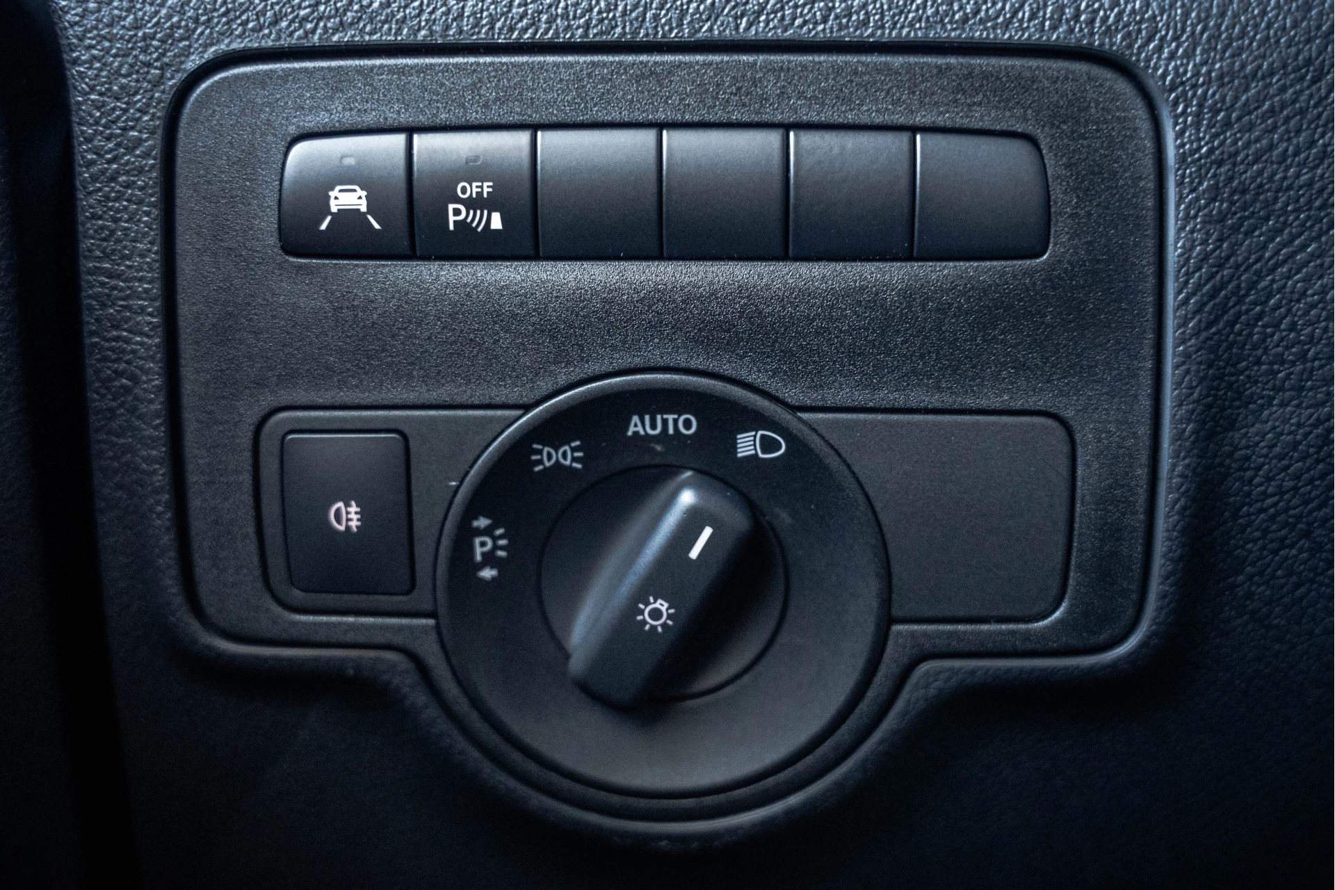 Mercedes-Benz Vito 2022 - 119 CDI L3H1 | ILS | Automaat | Camera | Carplay | PDC | Zijschuifdeur L+R | Trekhaak obrázek 27