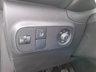 Citroën C3 2020 - C3 / NAVI / AIRCO / TEMPOMAAT / LINE ASSIST / PARKSENSORS / DAB RADIO / 120345 KM / EX BPM / MANUAL / 2020 imagen 11