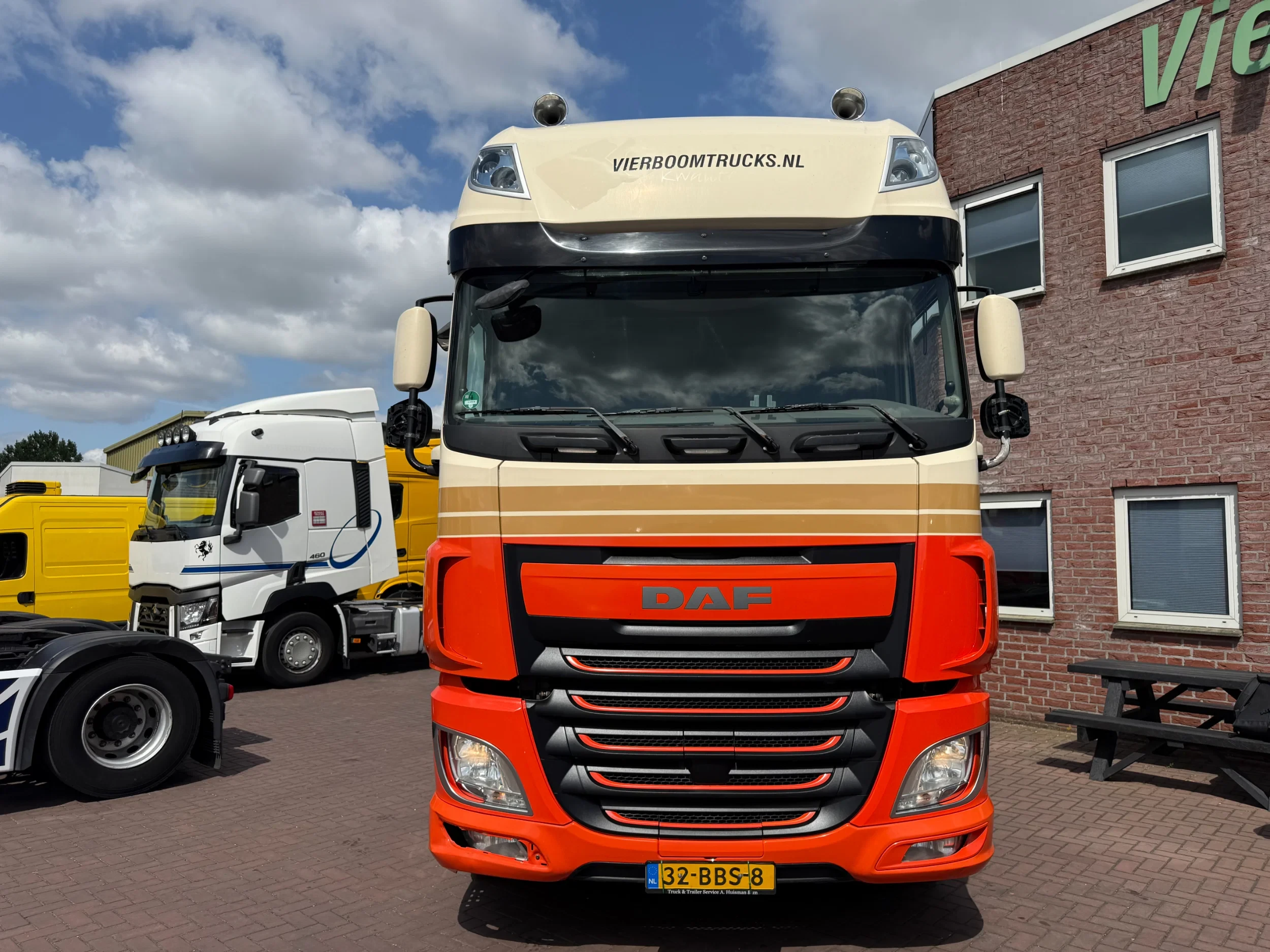 DAF XF 2013 - XF460 4X2 SSC / Full spoilers / Smart tacho / NL-Truck afbeelding 7