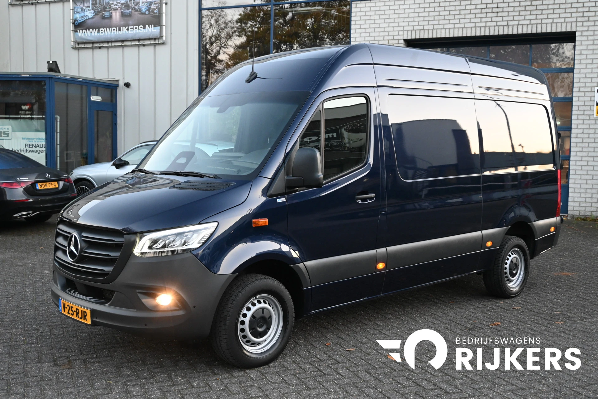 Mercedes-Benz Sprinter 2024 - 317 CDI L2H2 Pro image 1