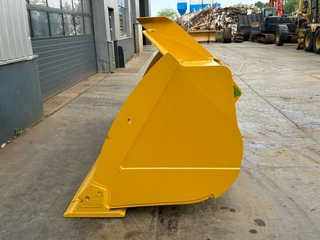 Caterpillar Loader Bucket PIN ON CAT 966, 972 4.2m3, 127in 2025 - N/A obrazek 2