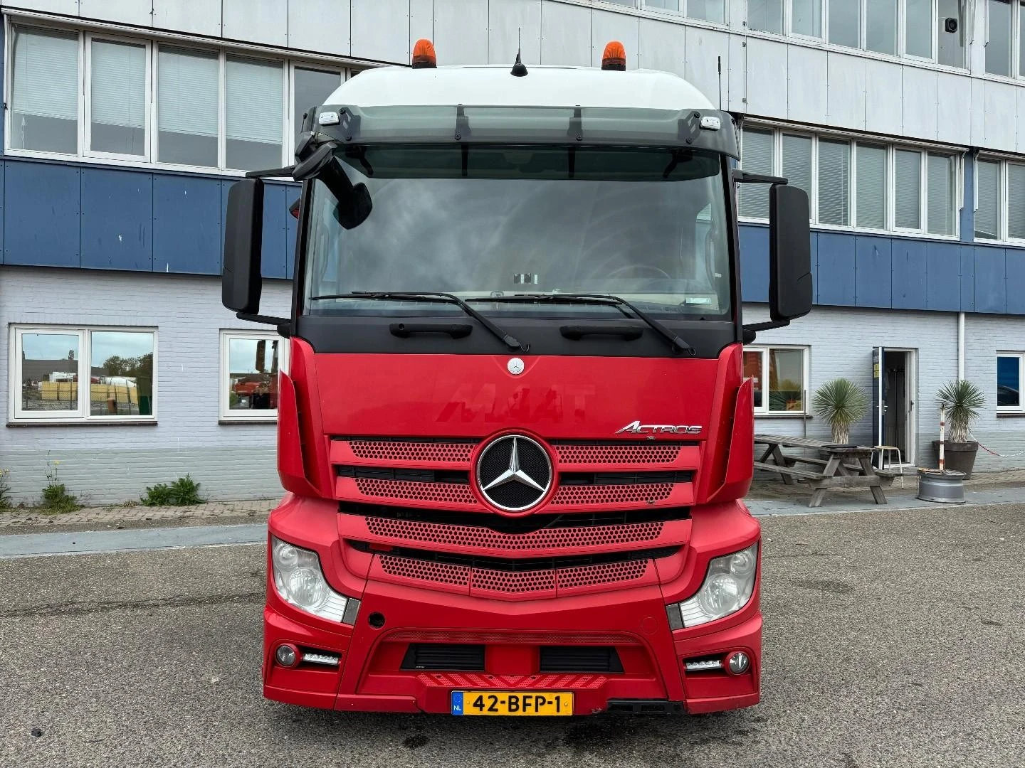 Mercedes-Benz Actros 2015 - 1843 изображение 2