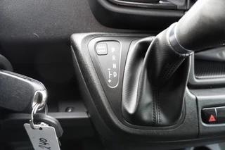 Peugeot Boxer 2024 - 2.2 BlueHDi 180PK S&S L3H2 3.5t Zwaar Automaat image 19