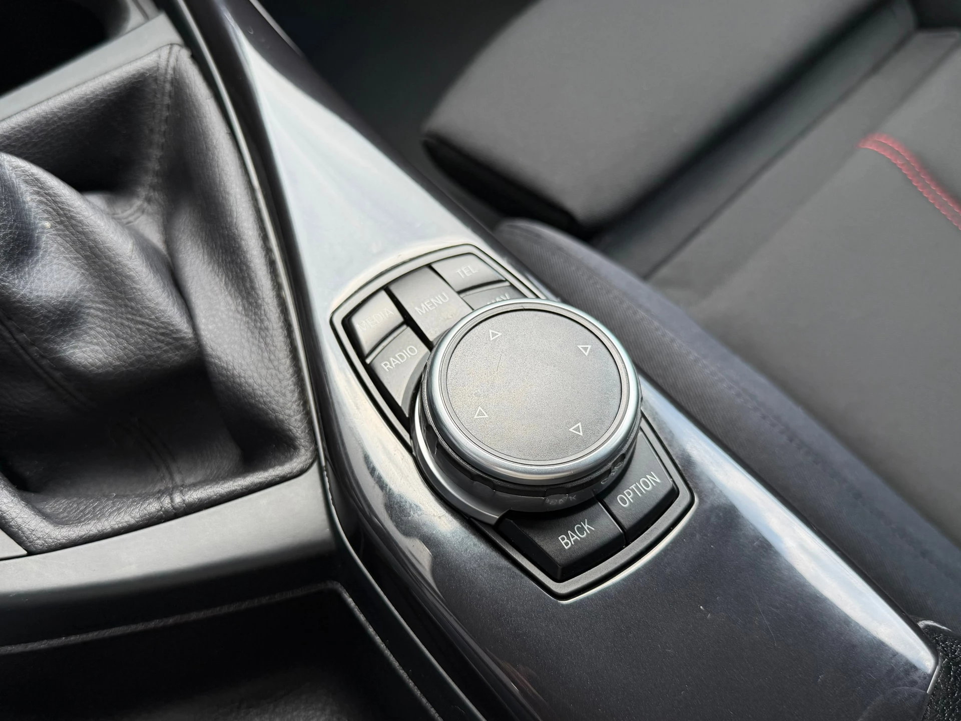 BMW 1 Series 2014 - 114i EDE Corporate Lease Edition bj.2014 Navi|Clima|NL auto. image 18