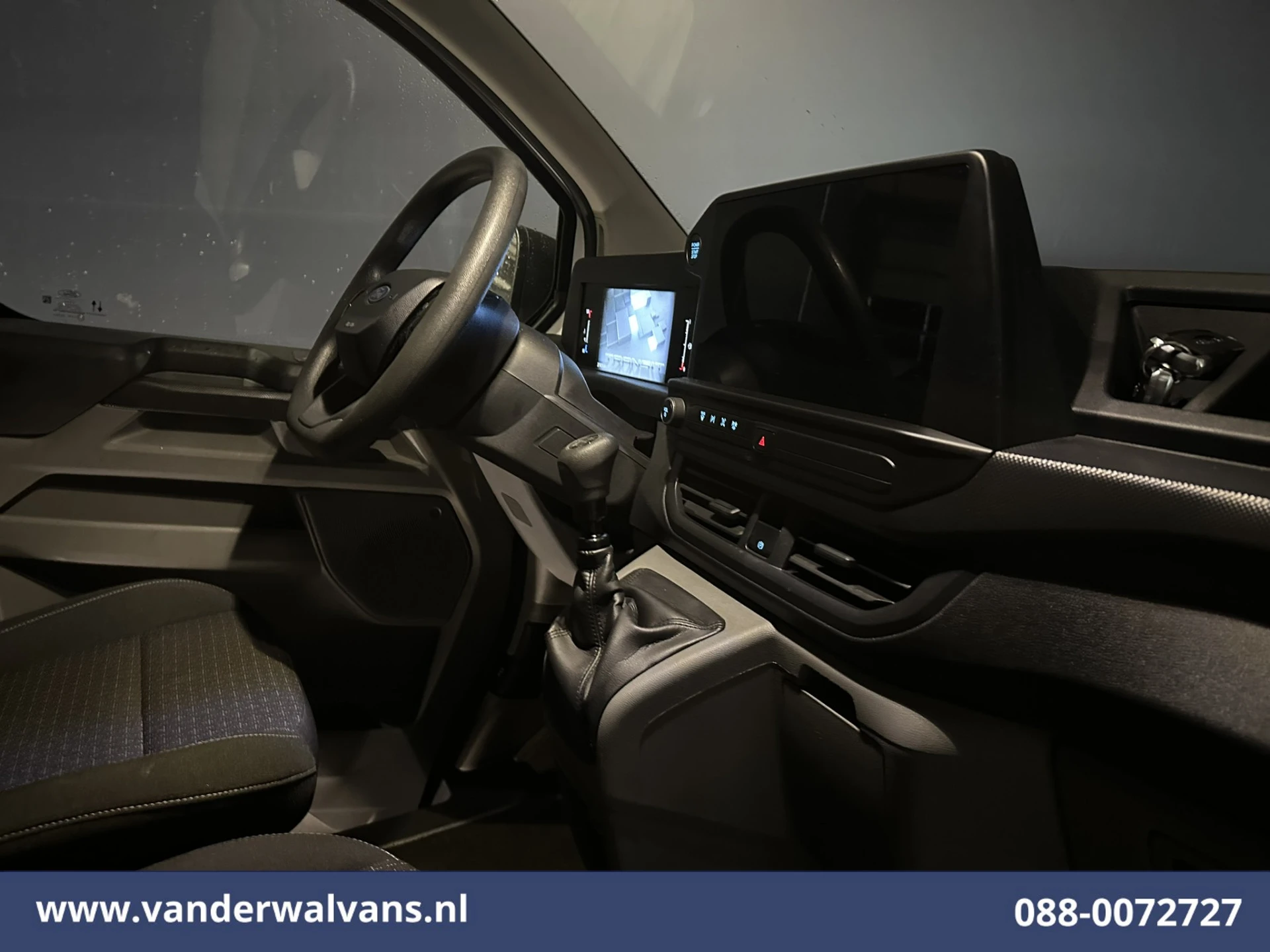 Ford Transit Custom 2024 - 2.0 TDCI 111pk L1H1 Euro6 Airco | Camera | Apple Carplay | LED | Cruisecontrol Bild 14