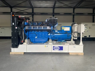 FG Wilson 2026 - P900-1 - 900 kVA - Open Genset - DPX-16025-O zu verkaufen
