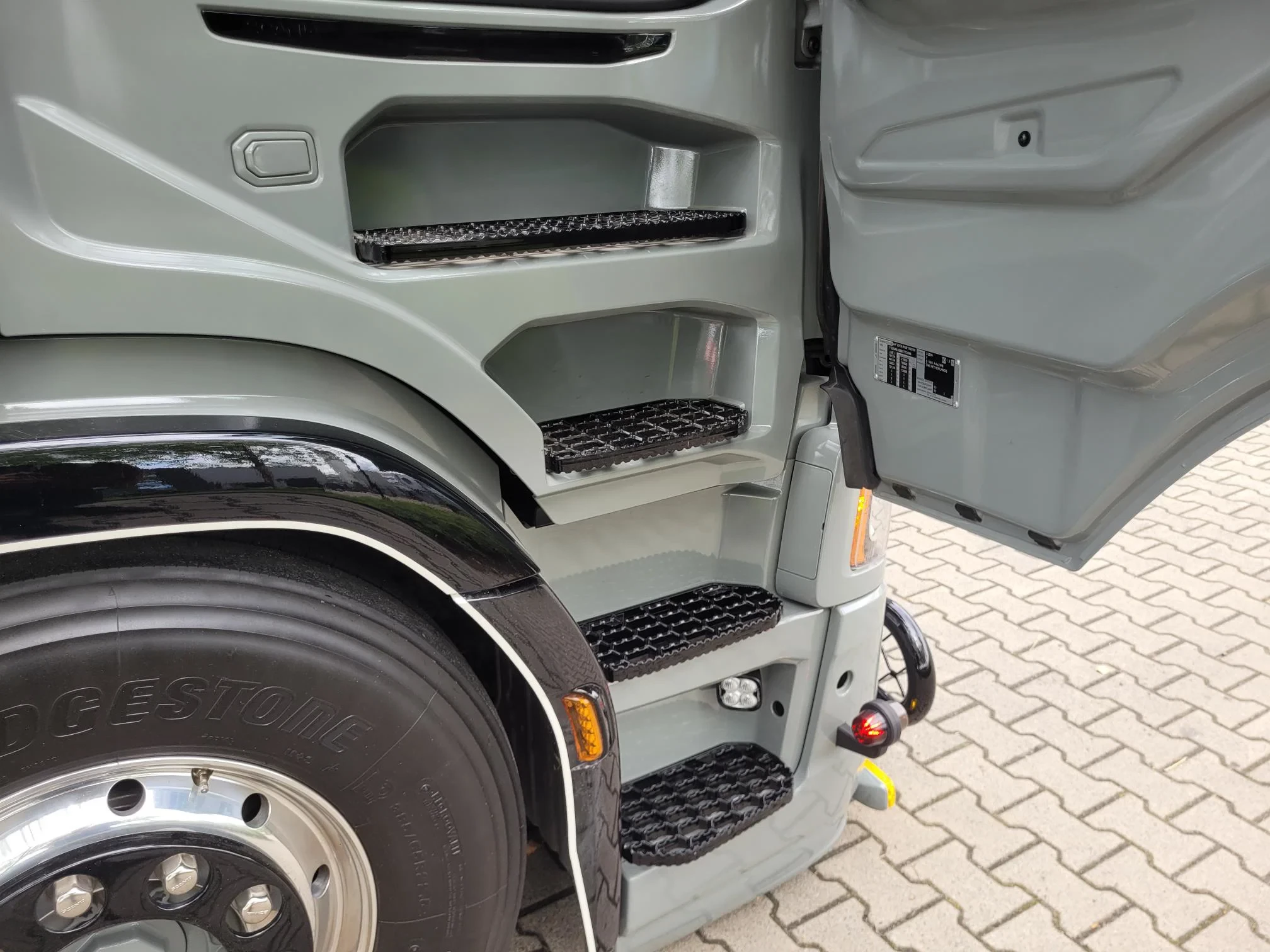 Scania S 2025 - 590S V8 NGS A4X2NB pto Hydraulik + fluid pump obrázek 13