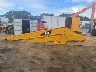 Cat N/A 2026 - 330 long reach boom 18m image 1