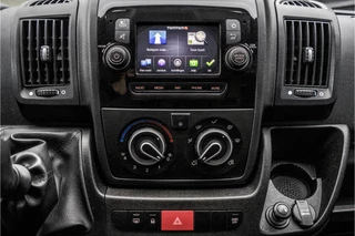 Citroën Jumper 2021 - **2.2 BlueHDi L2H2 | 140 PK | Euro 6 | Camera | Led | Cruise | Airco** obrazek 17