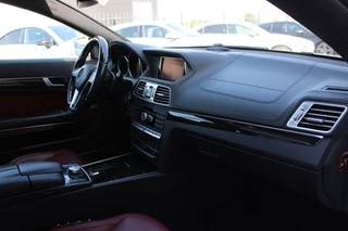 Mercedes-Benz E-Class 2015 - Coupé 320 Prestige AMG PANORAMADAK LEDER MEMORY DISTRONIC 360-CAMERA H&K 19'' obrazek 14