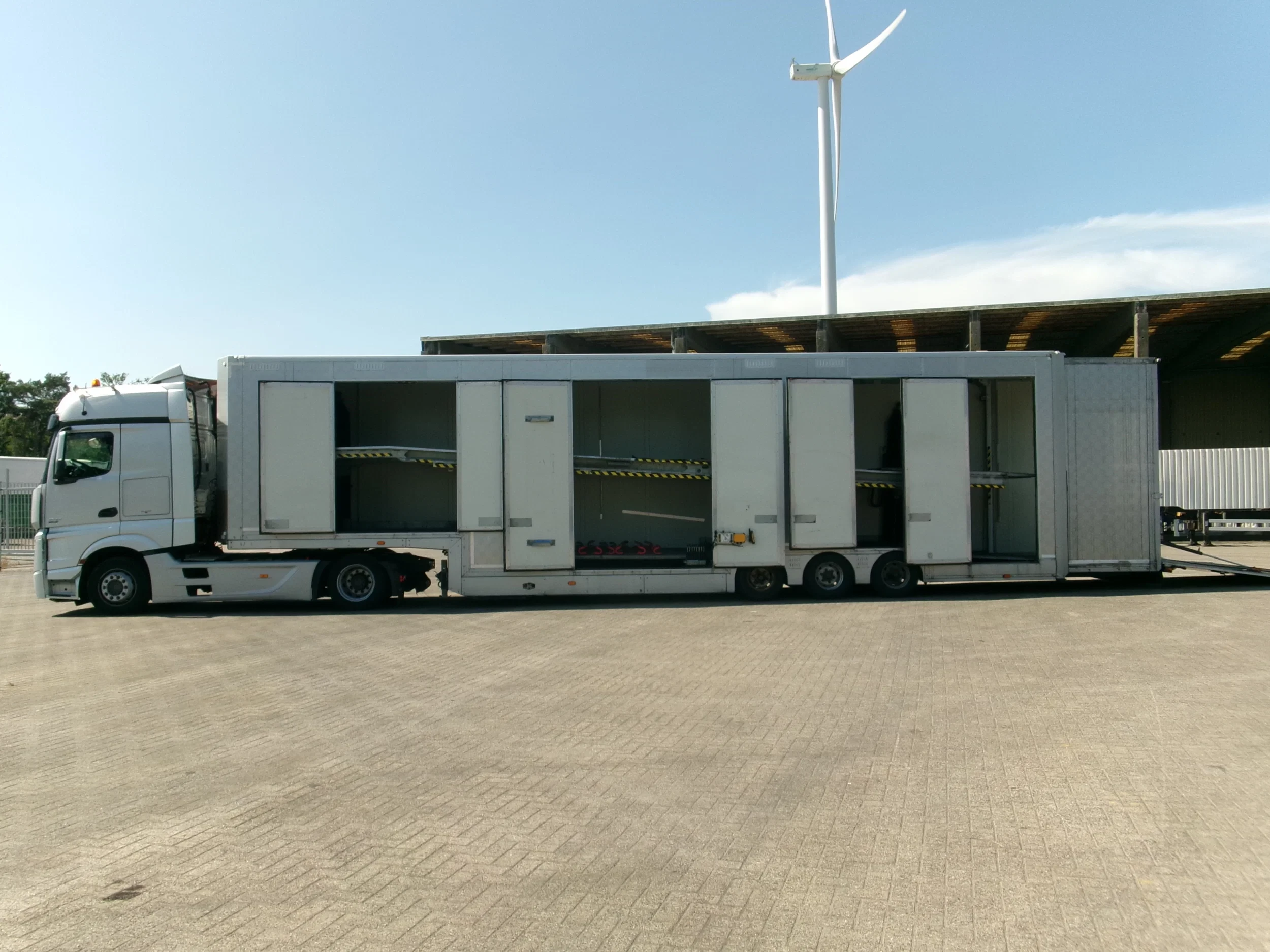 Mercedes-Benz Actros 2013 - 1845 LS NL TRUCK afbeelding 2