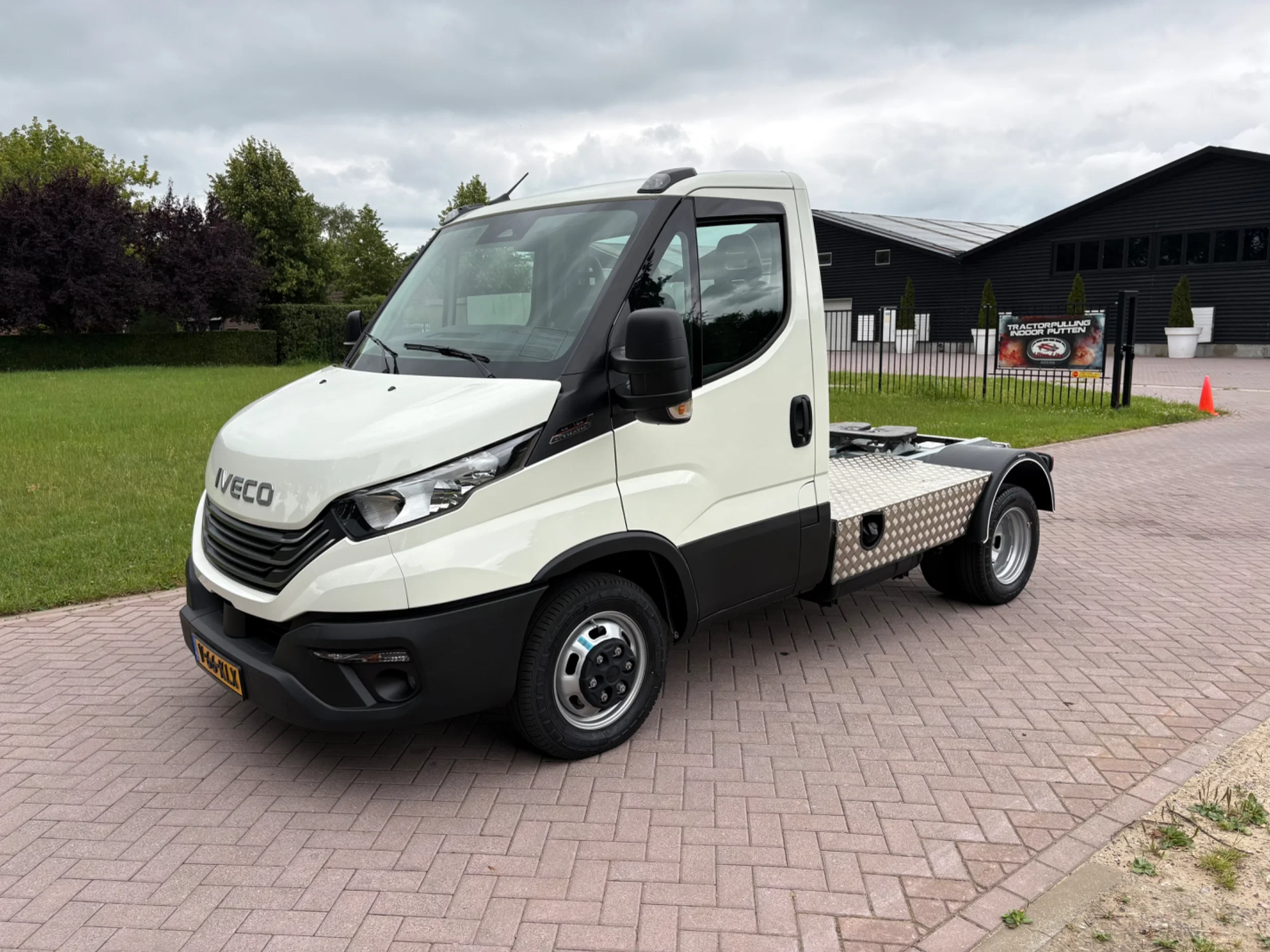 Iveco Daily 2024 - 40C18 Hi-Matic automaat BE trekker 8.1 TON NIEUW obrázek 2