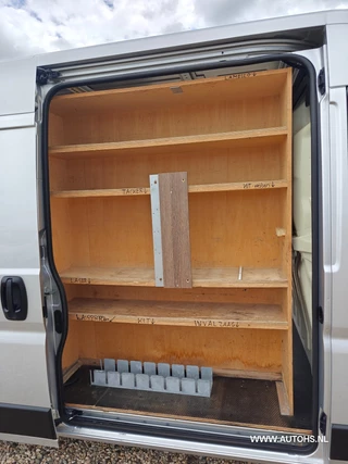 Peugeot Boxer 2018 - 2.0 BlueHDI L3H2, EURO 6 , LANG , 2x Schuifdeur ,navi ,camera, cruise, Apk maart 2027 , 163 PK image 24