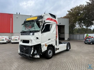 Volvo FH 2025 - FH5-460 AERO / ENGINE RUNNING / VEB+ / XL CABINE / !!ONLY:201621 KM!! / I-PARKCOOL / DOUBLE TANK / MIRRORCAM / ACC / LWDS / AUTOMATIC / EURO-6 / 2025 te koop