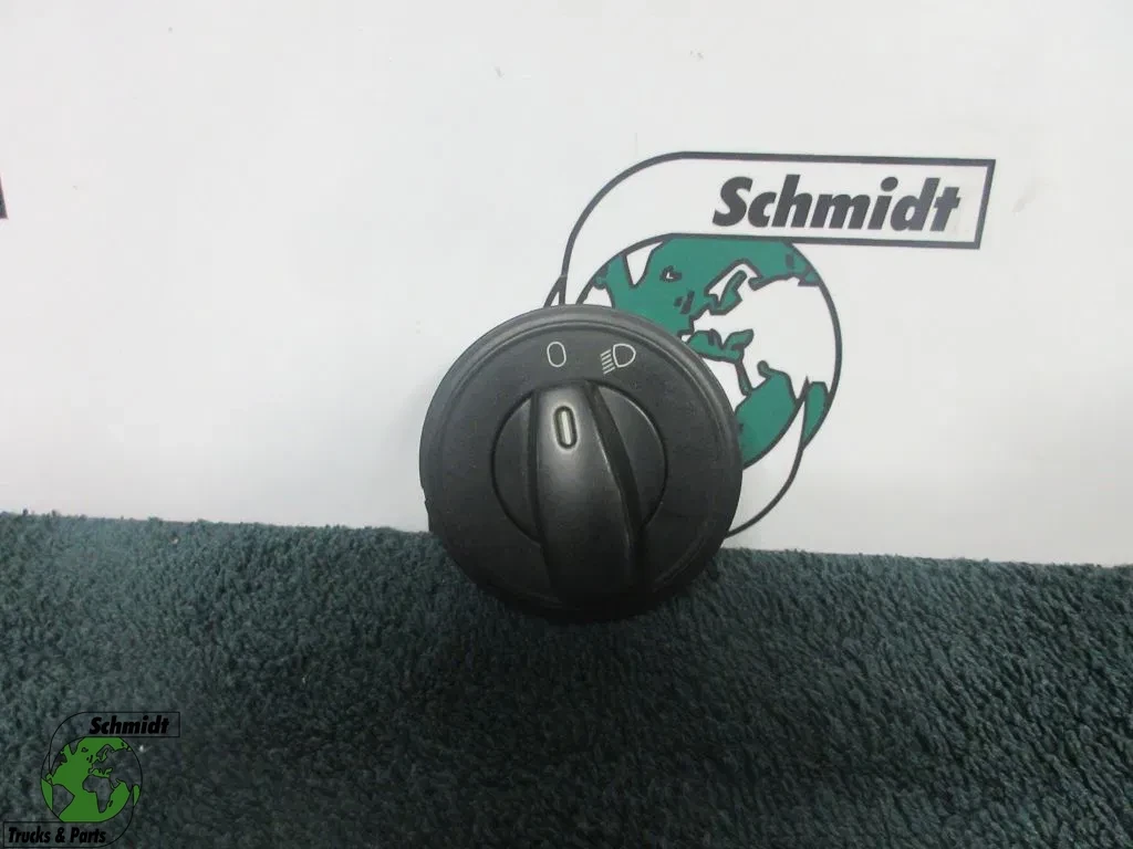 Iveco - 5801554264 LAMPEN SCHAKELAAR HI WAY EURO 6 zdjęcie 1