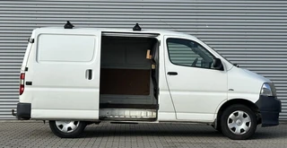 Toyota HiAce 2010 - 2.5 D-4D KWB Comfort Airco/Clima afbeelding 3 miniatuur