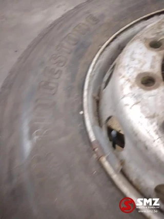 Bridgestone N/A - Occ vrachtwagenband Bridgestone 12R22.5 imagem 3