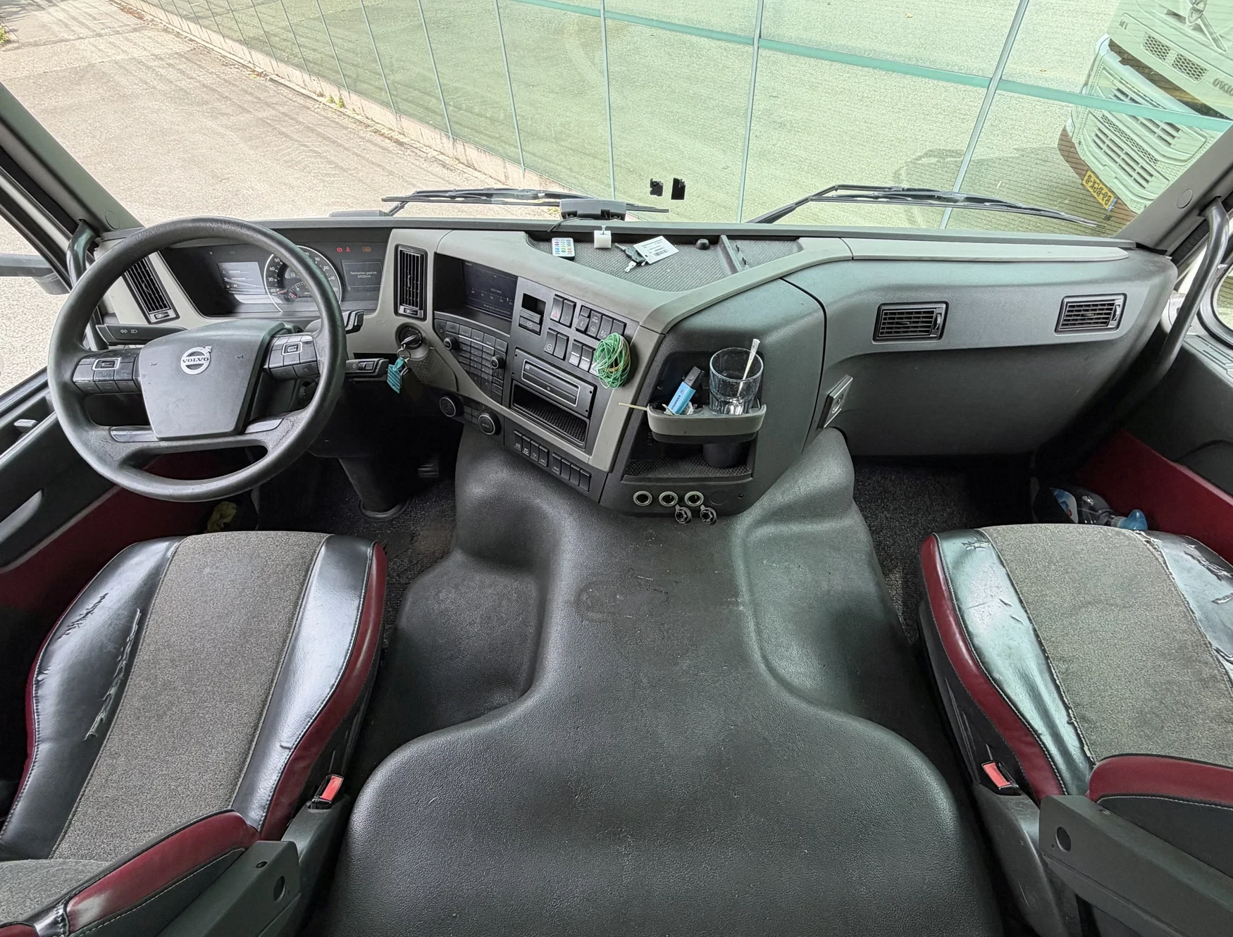 Volvo FM 2015 - 7 KARREN BAK THEO MULDER KOELING KACHEL LAADKLEP zdjęcie 15