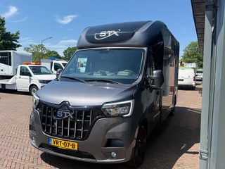 Renault Master 2021 - STX S3 Paardenwagen Hengsten uitvoering Automaat! image 23