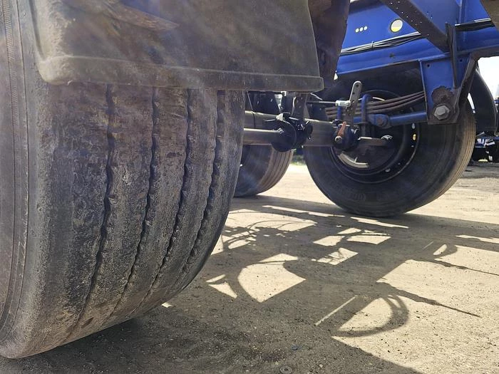 Krone 2 axle | container chassis | steel suspension | Bpw drum. 2009 image 17