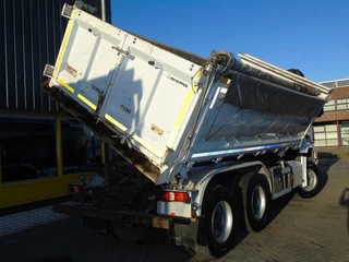 Mercedes-Benz Arocs 2022 - N/A immagine 6