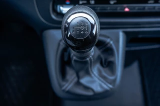 Mercedes-Benz Vito 2024 - 116 CDI L2H1 | Facelift | 163 PK | Mbux | Navi | Camera | Cruise | Carplay obrazek 21