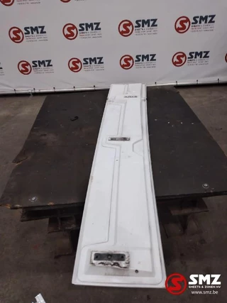 Mercedes-Benz N/A 2014 - Occ zijspoiler rechts Mercedes Actros MP4 A9607900 bild 2