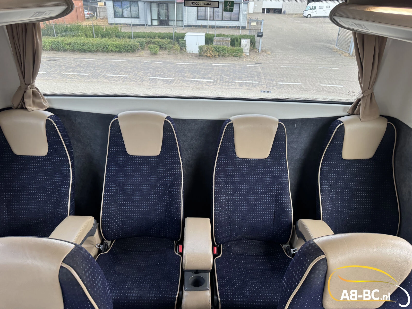 VDL Futura FHD2 129 440 2014 afbeelding 47