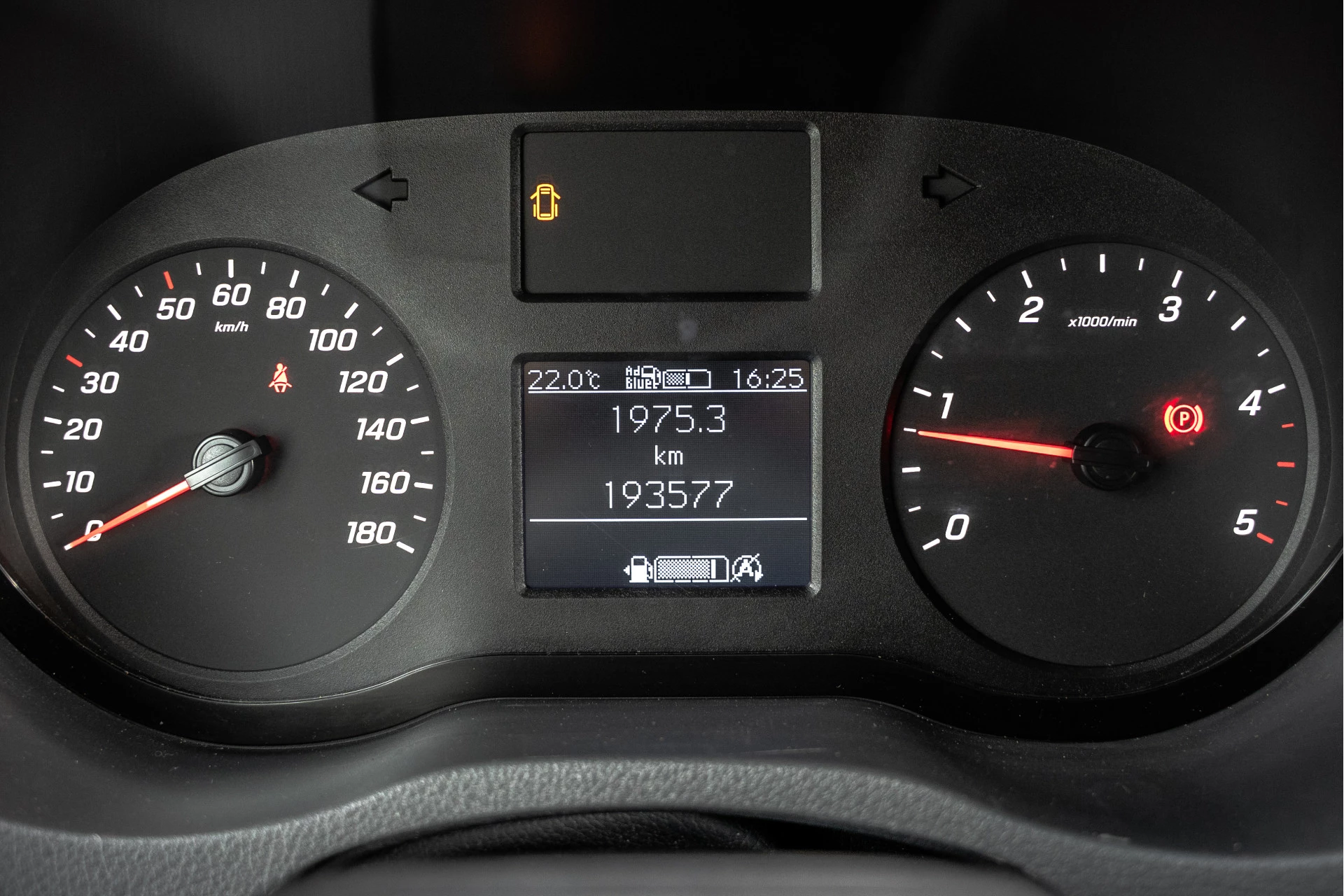 Mercedes-Benz Sprinter 2020 - 311 CDI RWD L2H2 | Volledig Ingericht | Mbux | Camera | Navi | Climatronic image 18