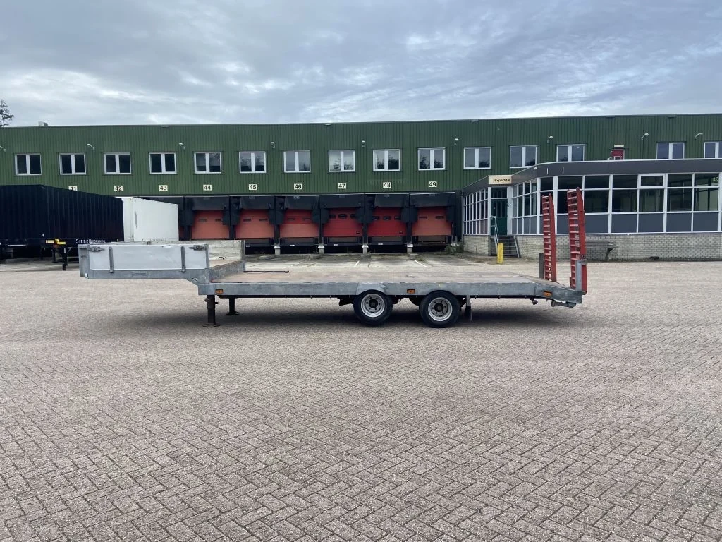 Iveco 2022 - de grootste vooraad van Europa BE trekkers en be oplegger Bild 23