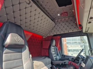 Scania S 2020 - S580 V8 NGS Highline 6x2 - BDF - Retarder - Full air - Custom interior - Loadlift - Fridge - bild 30