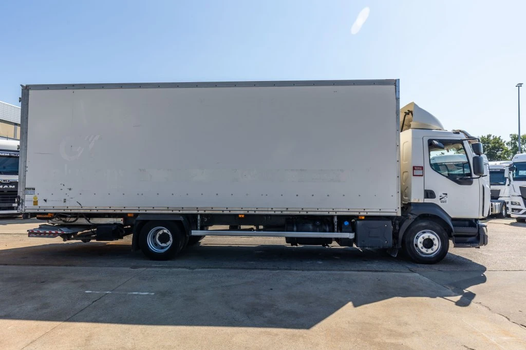 Renault 2014 - D16 250+DHOLLANDIA 1.5T. afbeelding 6