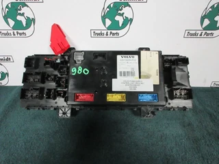 Volvo - 22619999-P02 VMCU/FRC MODULEN ZEKERINGSKAST FH 460 EURO 6 afbeelding 2 miniatuur