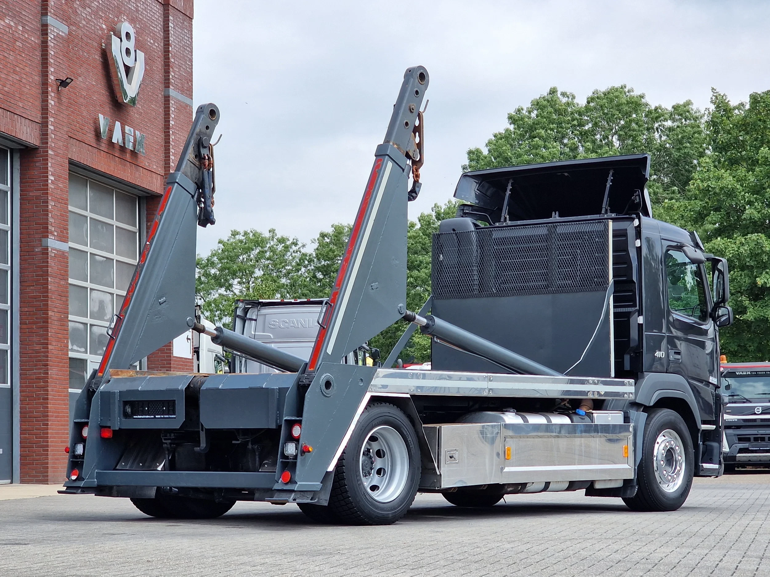 Volvo FM 420 2016 - 4x2 - Full air - WB 430 - Euro 5 - Skiploader afbeelding 6