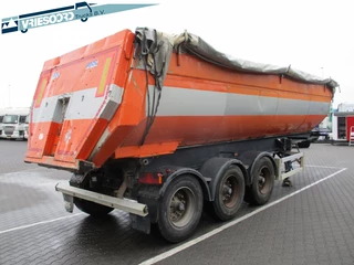 MOL N/A 2006 - / +/-36 m3 obrazek 3