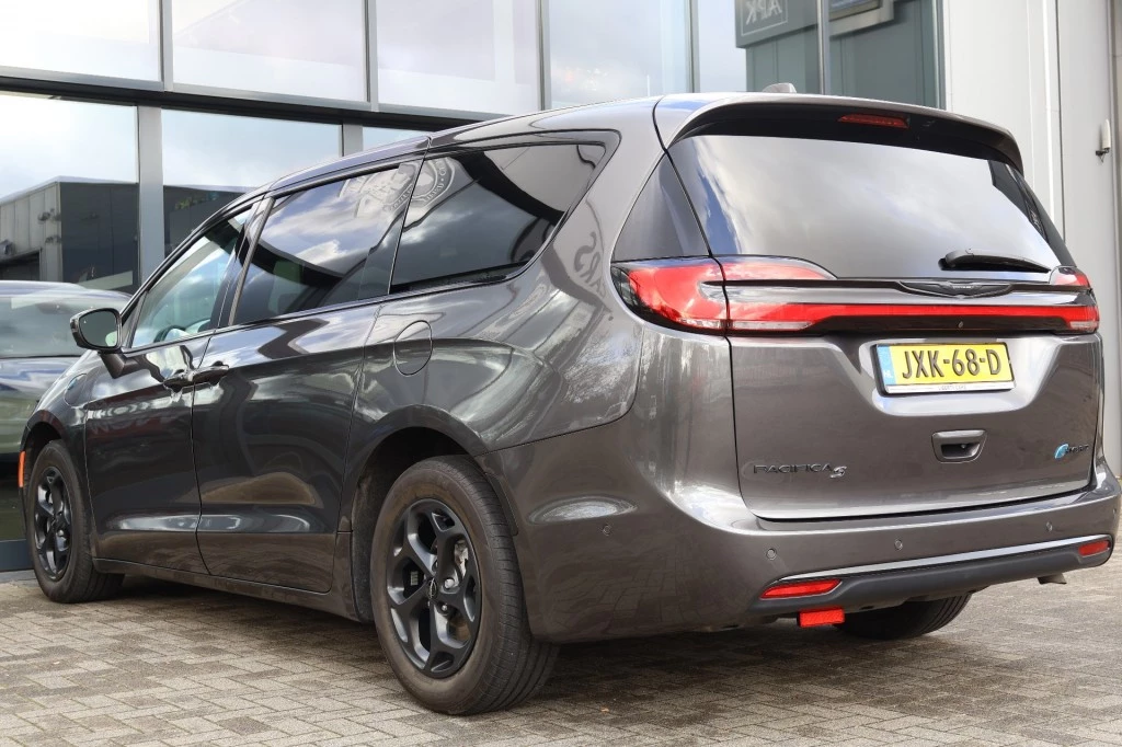 Chrysler Voyager 2023 - 3.6i V6 Hybrid LIMITED S PHEV 7 - Persoons / Plug In Hybrid afbeelding 17