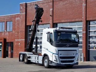 Volvo FH 2022 - 13.460 6x2 - JOAB Hookmaster / Hooklift - 4.60 WB - Full air - Like new te koop