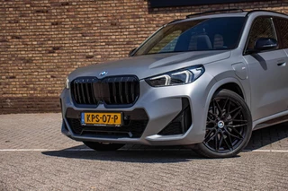 BMW X1 2024 - xDrive30e M-Sport, Full Option, Fabrieksgarantie, H&K image 23