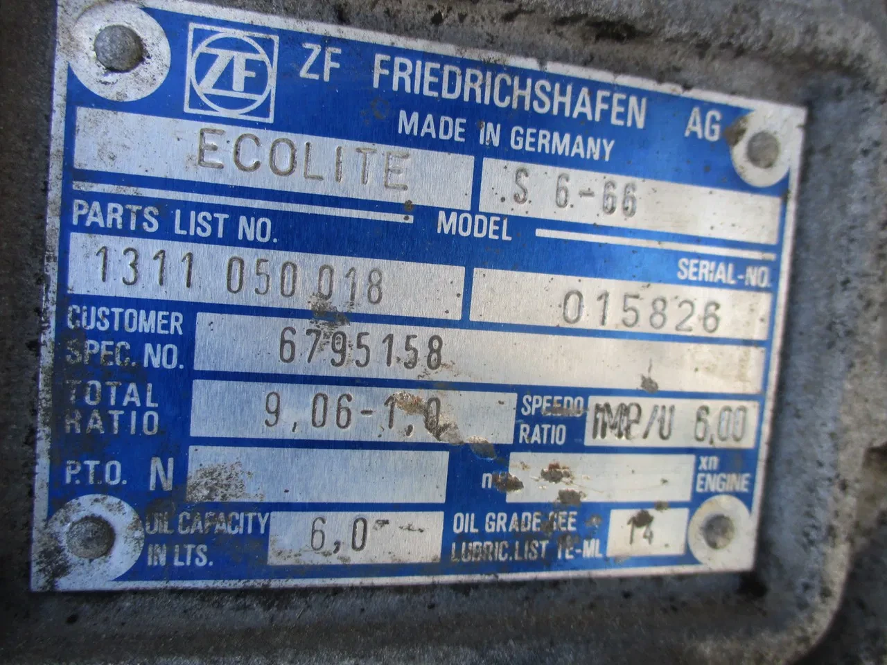 ZF - Gearbox ZF , 8 pieces in stock zdjęcie 8