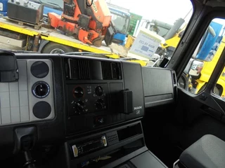 MAN 12 2001 - N/A obrazek 25