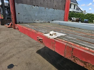 Renders ROC 12.27 | 3 AXLE FLATBED | HARWOODEN FLOOR | TWISTLOCKS 40 FT. |MB DISC 2002 - N/A obrazek 38