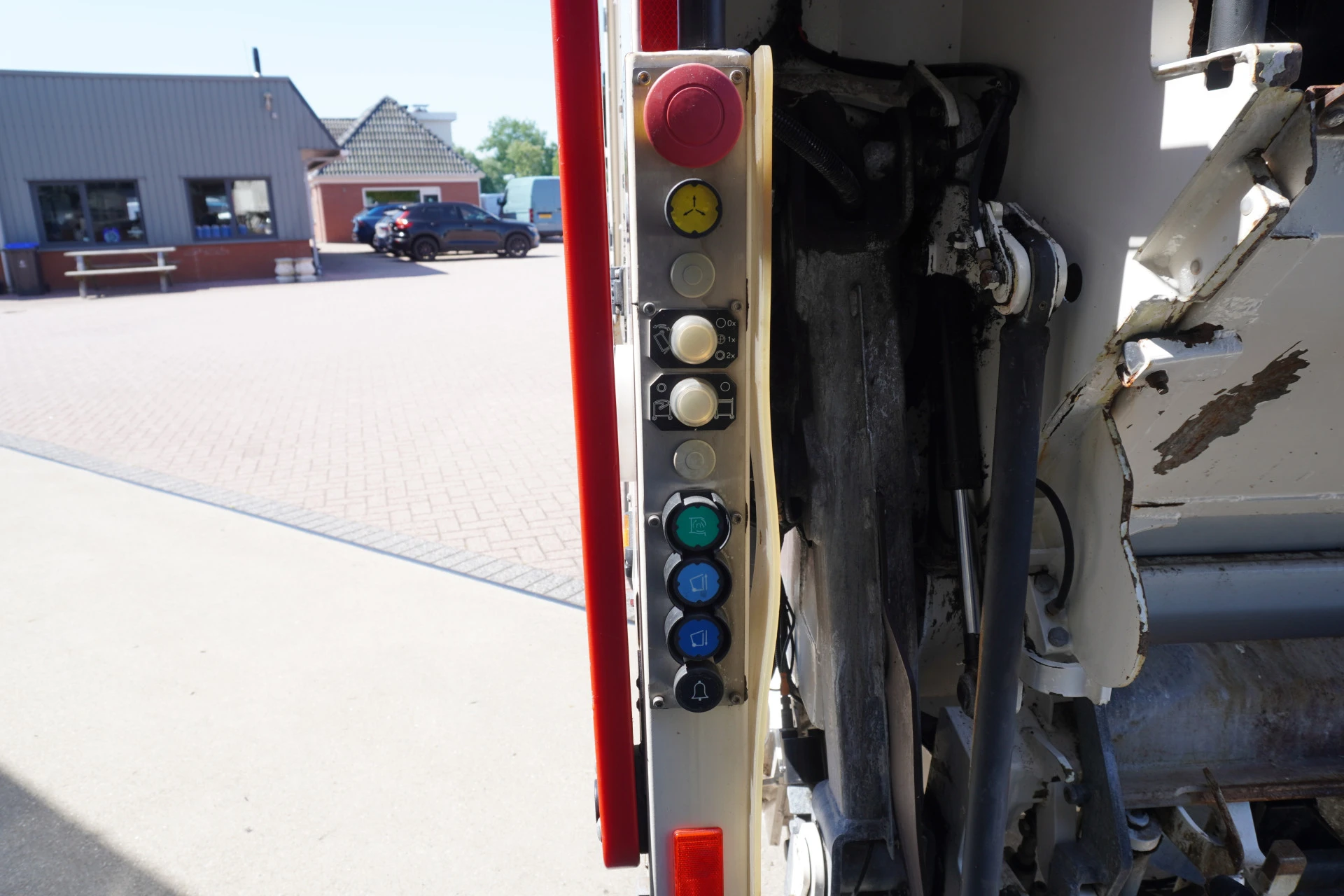 DAF CF 290 FAG 2017 - 286 Pk Euro 6 Automaat Vuilniswagen afbeelding 8