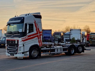 Volvo FH 2020 - 13.460 Globetrotter 6x2*4 - BDF - I Parkcool - 4.90 WB - Full air - Navi bild 3