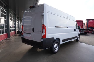 Citroën Jumper 2024 - 335 2.2 BlueHDi 180PK L3H2 Automaat obrazek 4