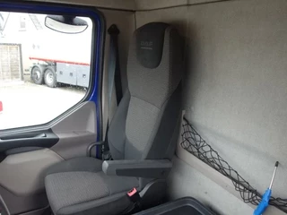DAF LF 210 2015 - oprijlaadbak,airco bild 5