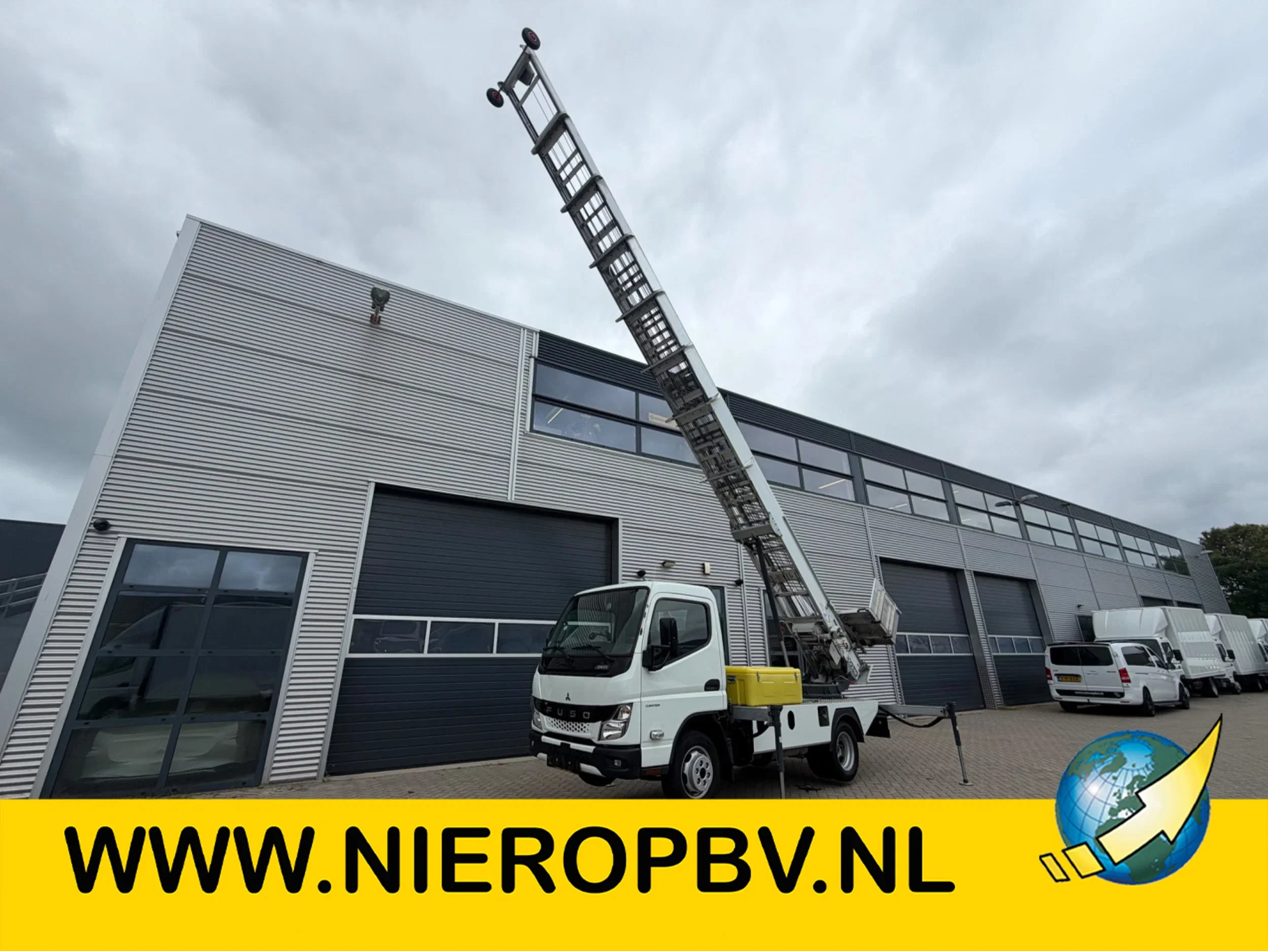 FUSO Canter 2024 - 3S15 Verhuis/Ladder 30M Böcker Lift EURO 6 BPM VRIJ image 1