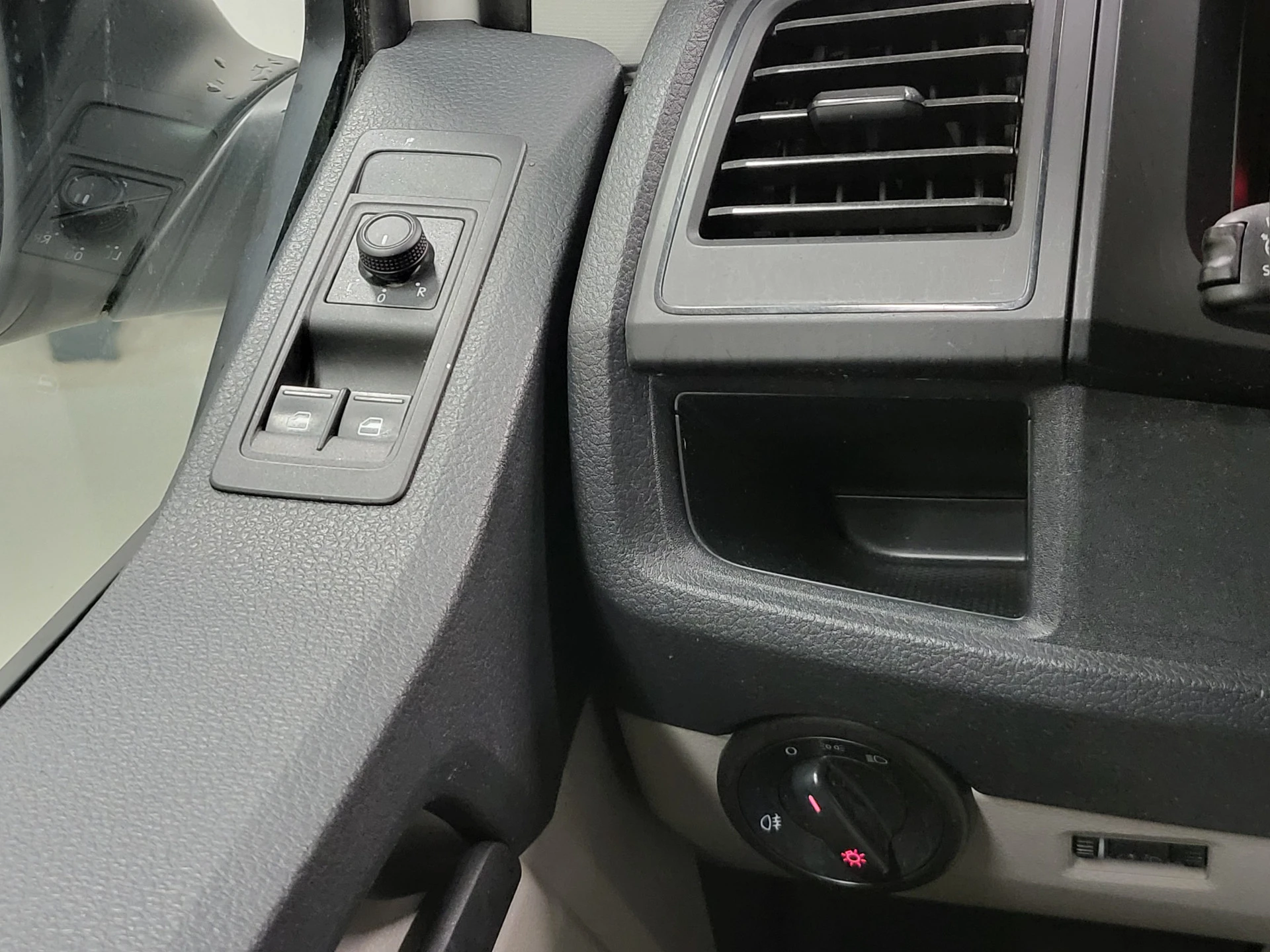 Volkswagen Transporter 2017 - 2.0TDI L2/H1 Inrichting Trekhaak Euro 6! image 13